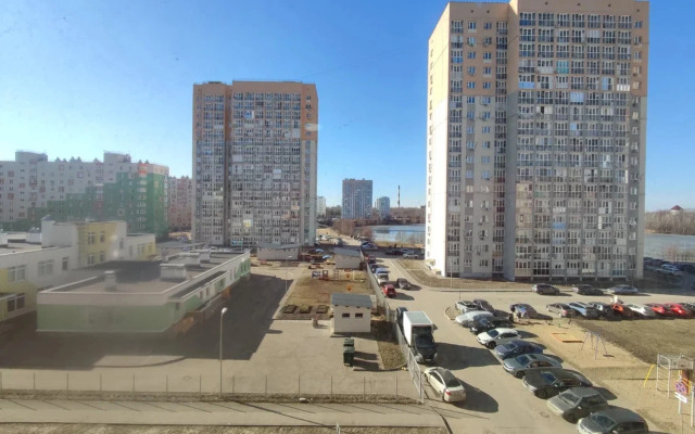 V Nizhnem Novgorode Uyut U Ozera Flat