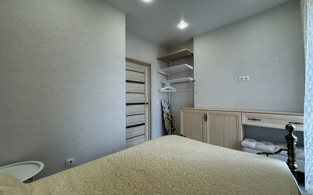 One-room Apartment in the City Center