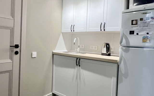 Lange Raye Flat