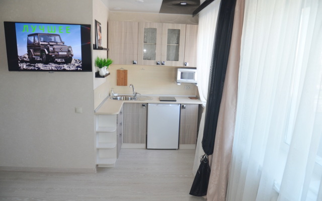 Bagira Na Prospekte 50 Let Oktyabrya 15/6 Apartments