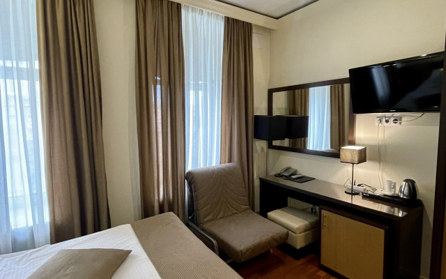 Pyat Vecherov Guest House