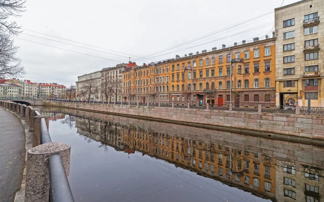 Апартаменты студия на набережной ВПитер на сутки 2