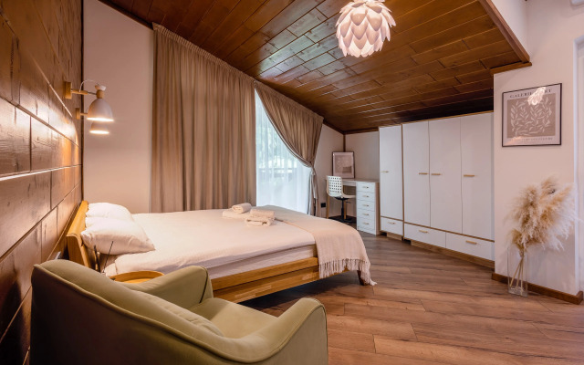 Na Voznesenskoy Chalet