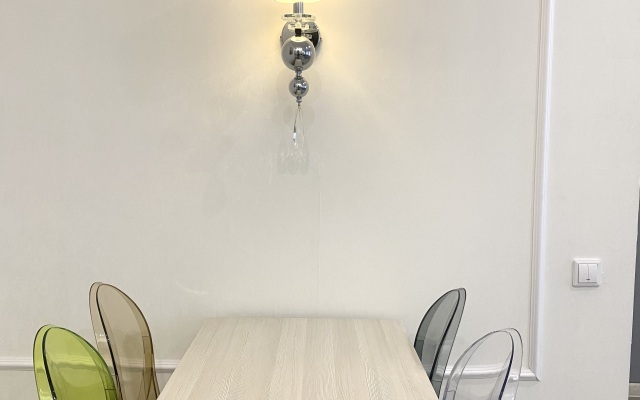 S Kaminom I Vannoy Apartments