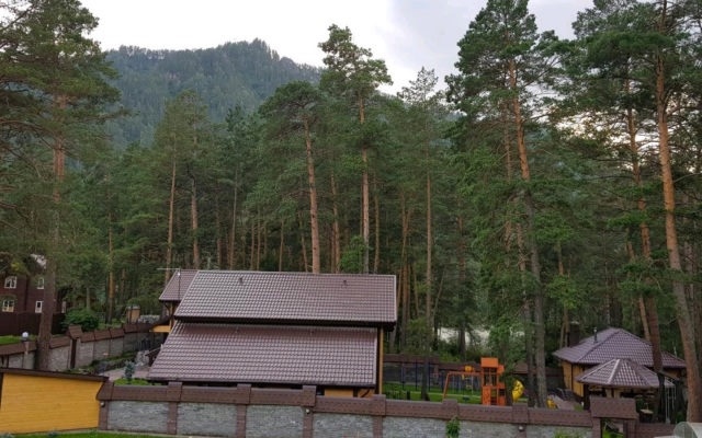 Частный дом Усадьба Горный Алтай