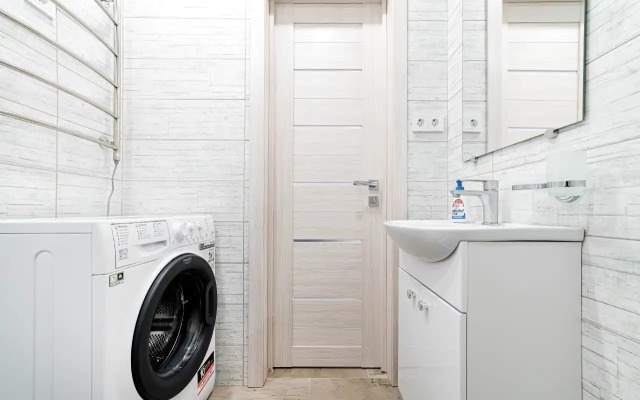 Studiya 24 s vidom na gory Flat