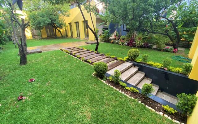 Отель Jardines De Luz