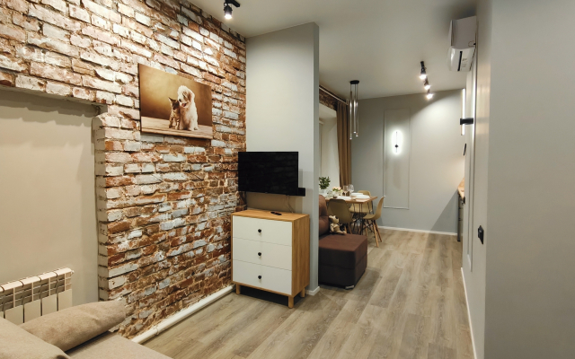 Na Prospekte Lenina 6 4 Flat