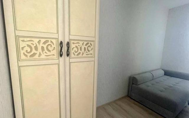 Lazurny Provans Flat