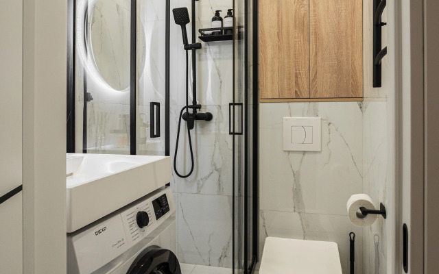 Трехкомнатная Квартира в Центре с Новым Ремонтом