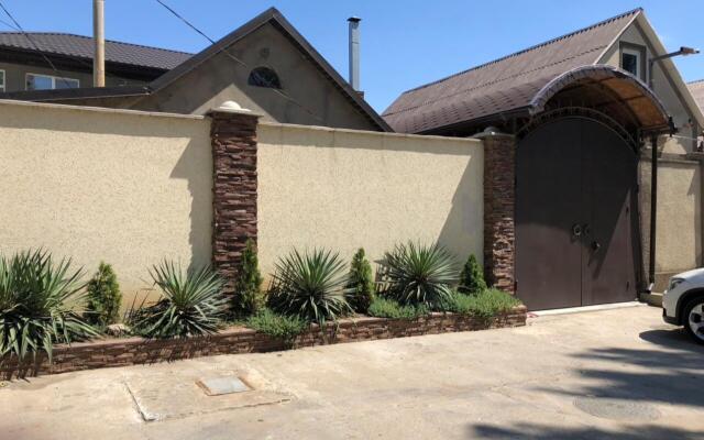 Гостевой дом на Евпаторийском шоссе