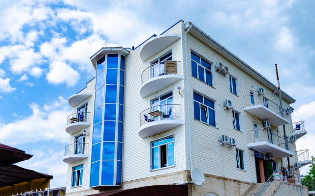 Bayazet Hotel