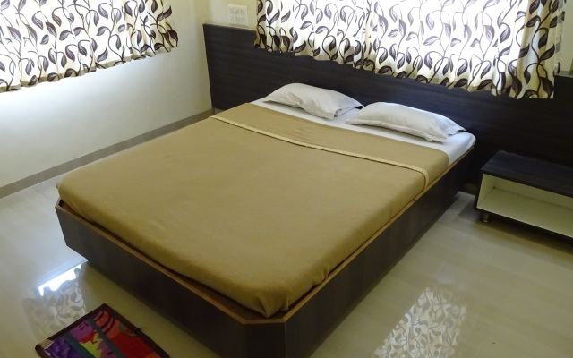 Sai Neelam Hotel
