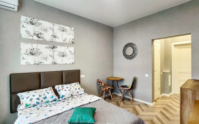 Апартаменты M Apartments, Mandarin