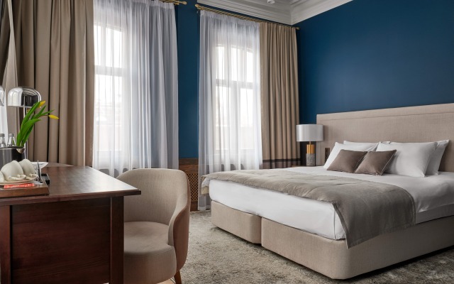 Solomin Hotel