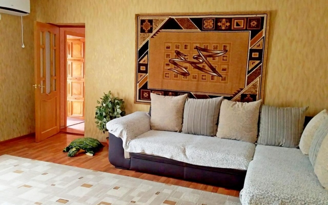 Частный дом 069 Маячная 38