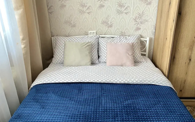 Квартира 2-х комнатная Осенний бульвар