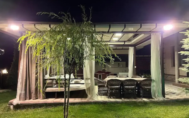 Гостевой дом ZimaLeto - дача премиум класса