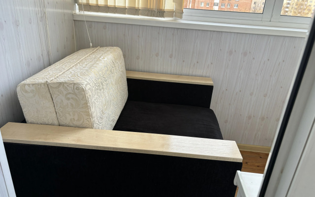 Sovremennaya Kvartira Peshkom ZhD Apartments