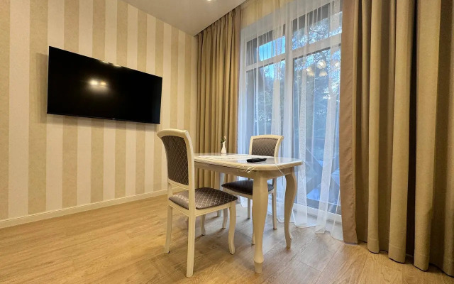 Апартаменты 39квартир №5 на первой линии моря со своей зоной барбекю