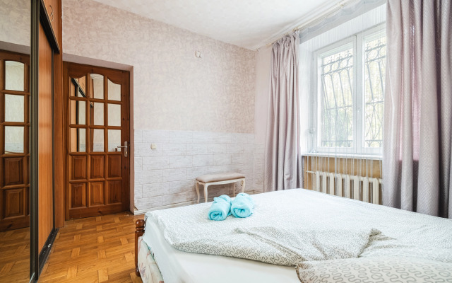 Апартаменты на Захарова