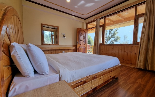 Snow Peak Homes Manali Hotel
