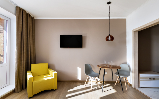 Studiya-loft u Zooparka po Yevropeyskim standartam Flat