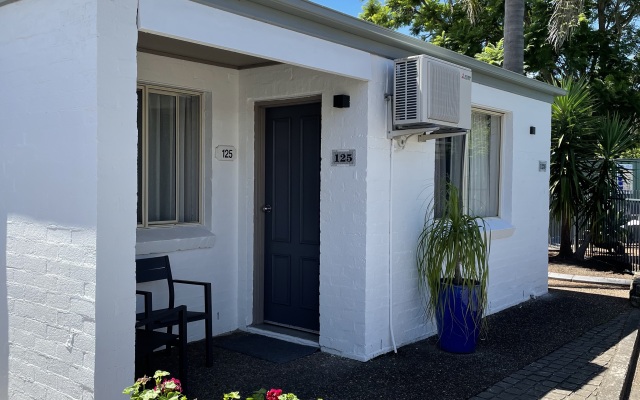 Balan Village Mini-hotel