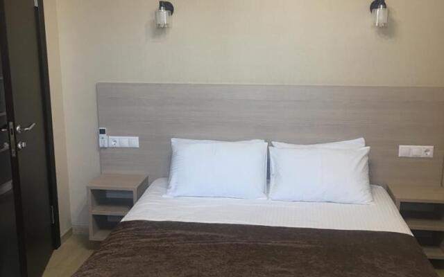 Ushakov Hotel