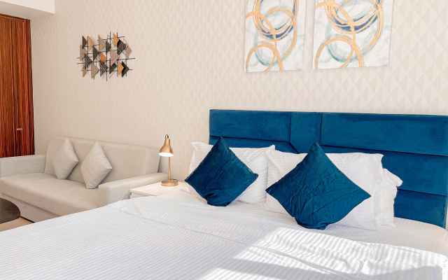 Cosmos Living Elegant Studio Near Dubai Marina Apartments