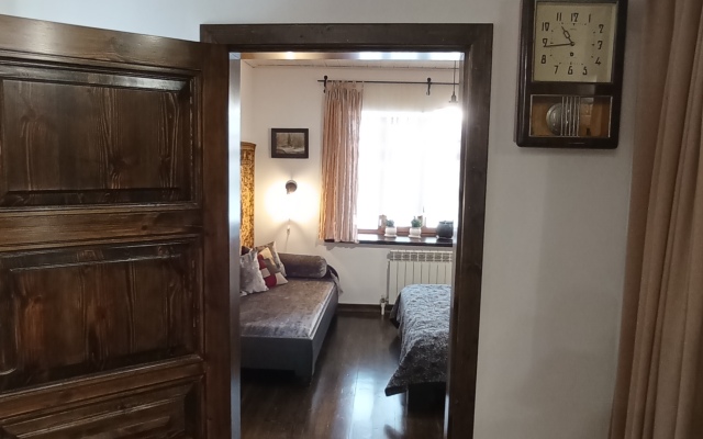 Dvuhkomnatnye v Usad'be Malysheva M.M. Apartment