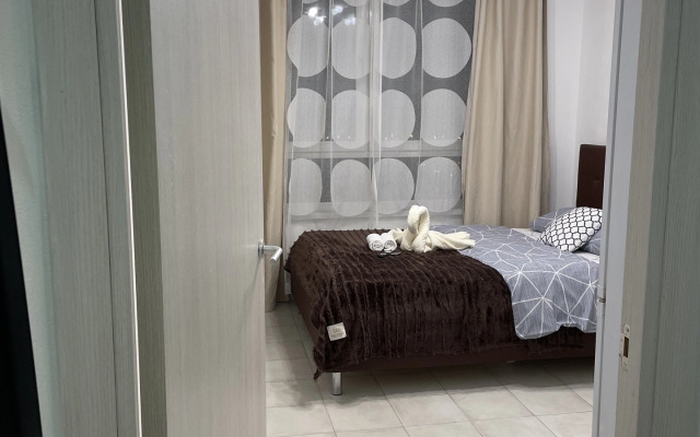 Na Ulitse Lyotchika Ulyyanina 3A Flat
