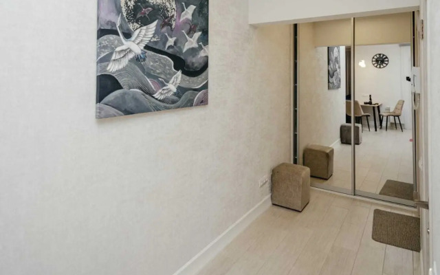 Na Prospekte Yanki Kupaly 88b Apartments