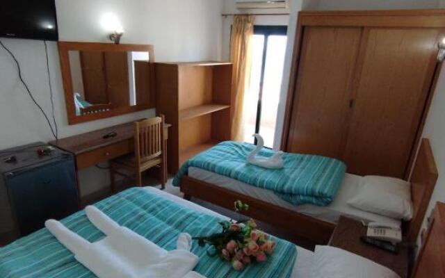 Sea View Hotel