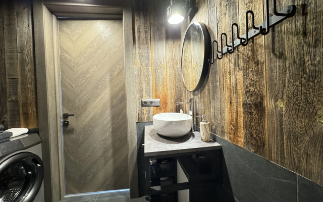 Апартаменты Охта Adventure 50м. с камином