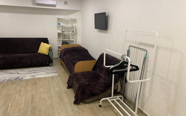 Plint Apartments
