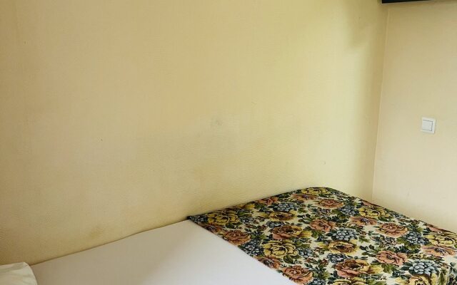 Хостел Семь горняков