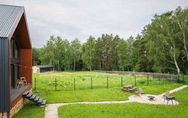 Dom 2 Barn 2 Dalniy Private house