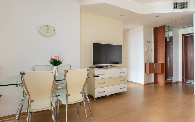 Stay Inn on Aram Str. 70-94 Apartments