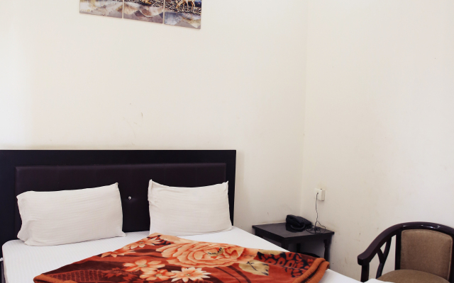 Hotel Satya