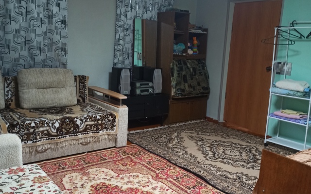 Частный дом У Пруда с Банькой и Беседкой