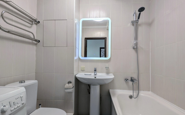 KvartiraSvobodna Gerasima Kurina Apartment