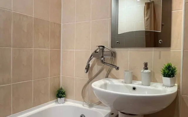 Na Ulitse 50 Let Oktyabrya 74 Flat