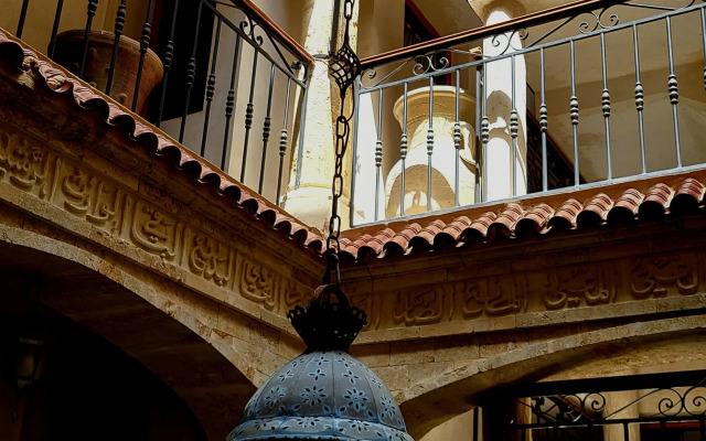 Al Madina Riad Hotel
