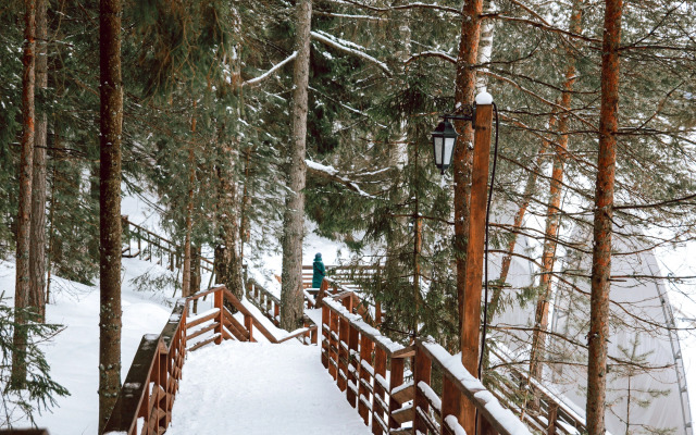 Отель Истра Холидей