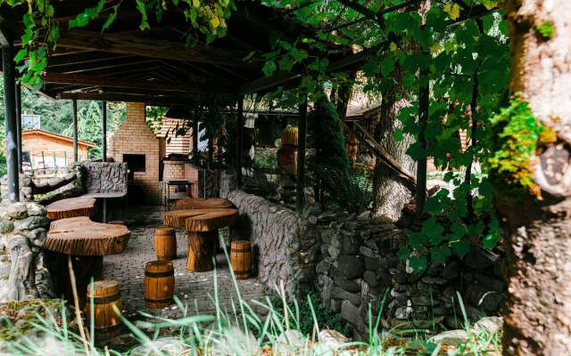 Fort Evrika Hotel