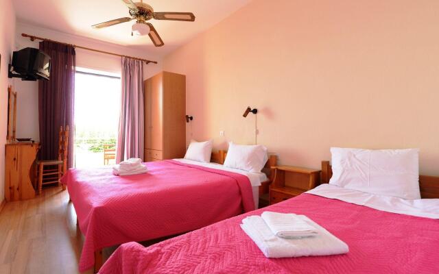 Pharos Rooms Hotel