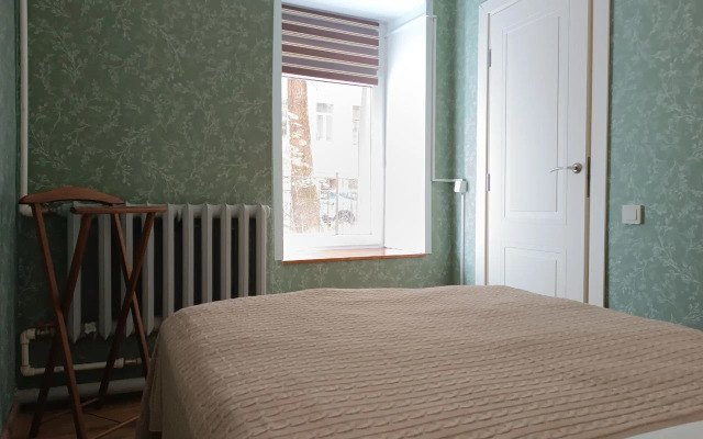 Neobychnye Na Lomonosova 16 Apartments