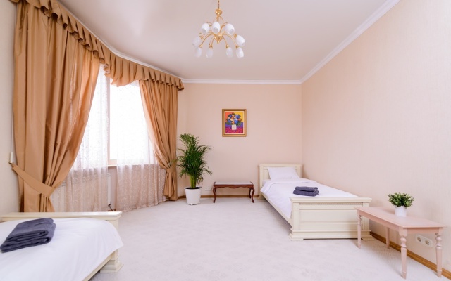 Na 5-m Voykovskom Apartments