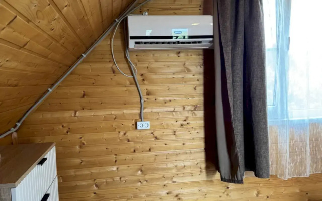 Частный Дом 606 с Балконом и Видом на Горы